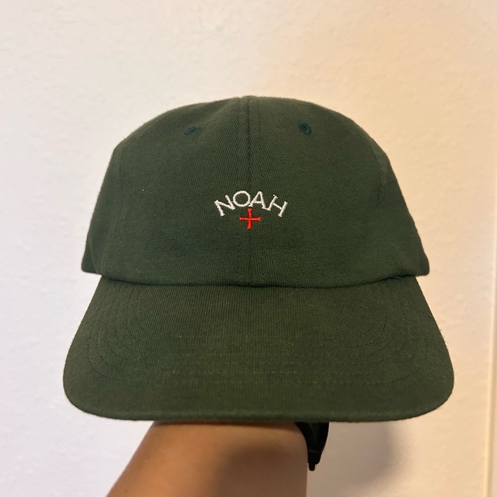 Noah 6 panel cap in pine green